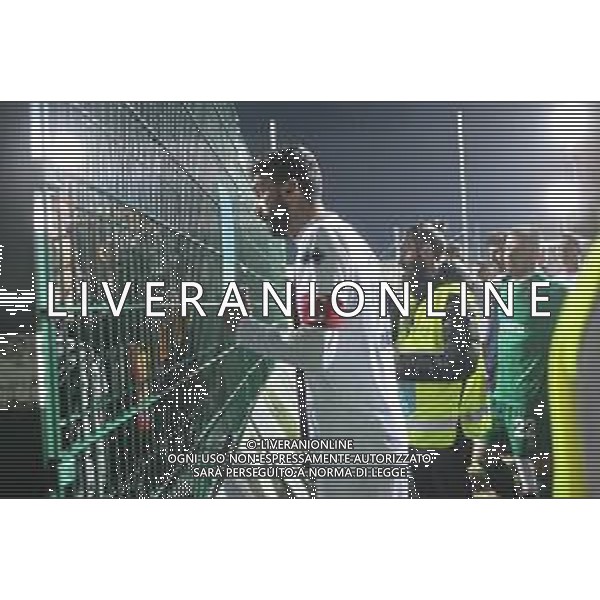 IMOLA 22 02 2020 IMOLESE FANOCALCIO SERIE C 2-0 NELLA FOTO TIFOSI DELL\'IMOLESE CALCIO NELLA FOTO FILIPPO CARINI IMOLESE CALCIO PARLA CON I TIFOSI DOPO LA PARTITA FOTO GIANNI SANNA-AG ALDO LIVERANI SAS