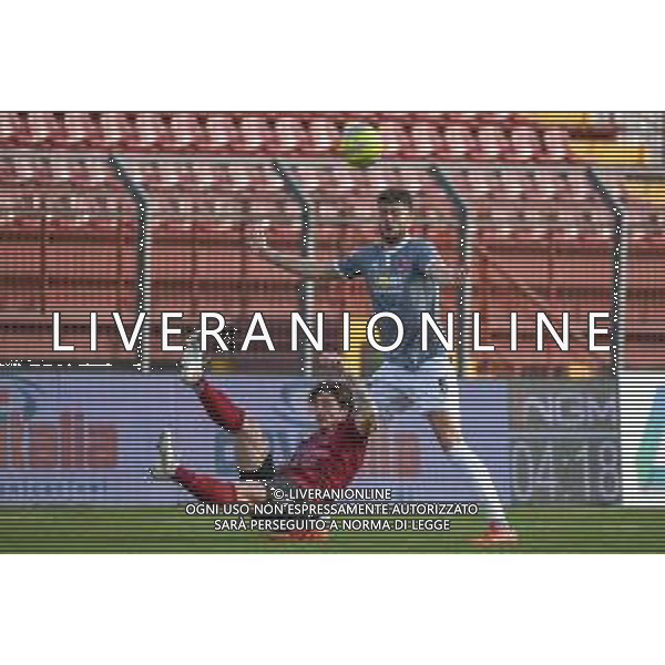 Campionato di Calcio Serie C - Lega Pro 2019/2020 Pontedera, Italia 23/02/2020 Pontedera vs Alessandria Nella foto: Alberto Dossena (A) falloso su Mauro Semprini (P) FOTO FABIO FAGIOLINI-ALESSIO MARINI-AG ALDO LIVERANI SAS
