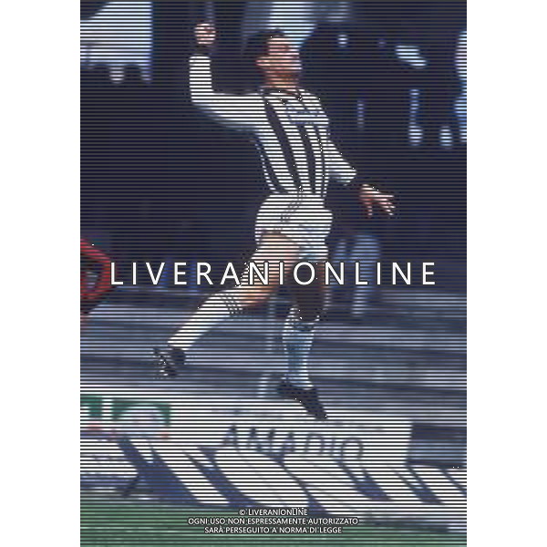 RETROSPETTIVA FRANCESCO VINCENZI CALCIATORE NELLA FOTO FRANCESCO VINCENZI CON LA MAGLIA DELL\'ASCOLI CALCIO AG ALDO LIVERANI SAS