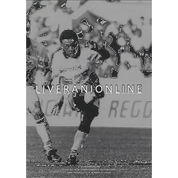RETROSPETTIVA CARLOS ALBERTO AGUILERA CALCIATORE NELLA FOTO CARLOS ALBERTO AGUILERA CON LA MAGLIA DEL TORINO CALCIO AG ALDO LIVERANI SAS