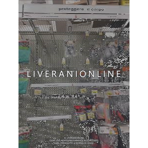 24-02-2020 BRICO CENTER SESTO SAN GIOVANNI NELLA FOTO GLI SCAFFALI DELLE MASCHERINE DA LAVORO ESUARITE PER L\'UTILIZZO DA PARTE DELLA POPOLAZIONE PER IL CORONAVIRUS AG ALDOLIVERANI SAS