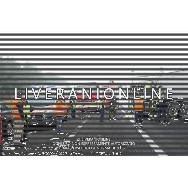 25-02-2020 -IMOLA A14 KM 44 CASOLA CANINA TAMPONAMENTO COINVOLTI 5 CAMION E UNA AUTO 118 POLIZIA STRADALE VIGILI DEL FUOCO IMOLA SENZA FERITI GRAVI,UNO INCASTRATO PORTATO IN OSPEDALE F OTO GIANNI SANNA-AG ALDO LIVERANI SAS