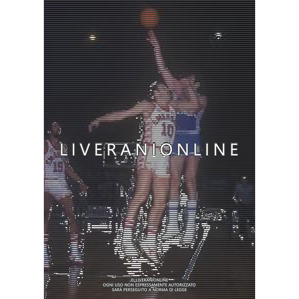 RETROSPETTIVA ALDO OSSOLA BASKET NELLA FOTO ALDO OSSOLA AG ALDO LIVERANI SAS