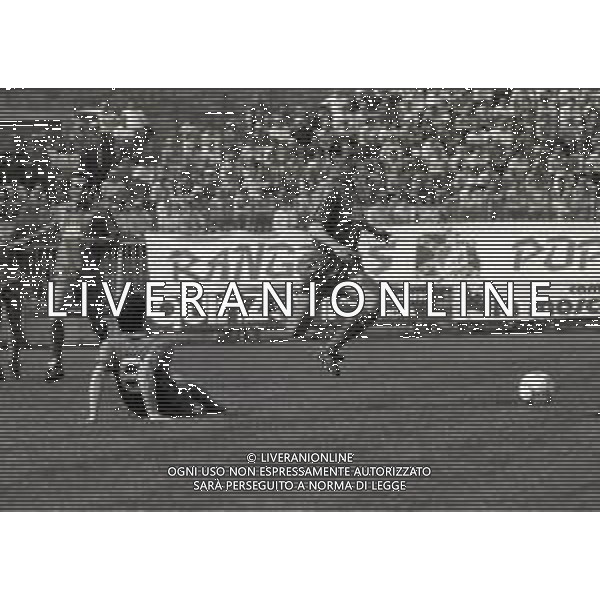 19-04-1987 CREMONESE-CAMPIONATO DI CALCIO SERIE B CREMONESE PESCARA 2-2 NELLA FOTO ATTILIO LOMBARDO AG ALDO LIVERANI SAS