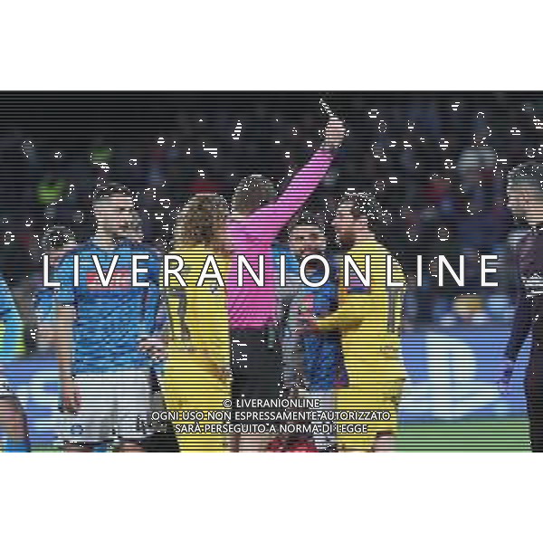 NAPOLI - BARCELLONA ANDATA OTTAVI DI FINALE CHAMPIONS LEAGUE 25.02.2020 NELLA FOTO AMMONIZIONE LIONEL MESSI ©MOSCA / AGENZIA ALDO LIVERANI SAS