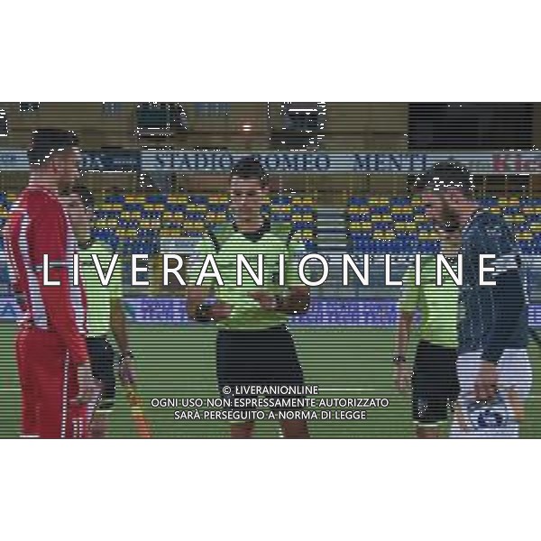 Campionato di Calcio Serie C - Lega Pro 2019/2020 Cava dei Tirreni, Italia 26/02/2020 Cavese vs Rende Nella foto: Arbitro Matteo Marchetti della sezione di Ostia Lido e i due capitani Lino Marzorati (24) Cavese 1919 e Riccardo Rossini (11) Rende Calcio 1968 FOTO ANDREA D\'AMICO-ALESSIO MARINI-AG ALDO LIVERANI SAS