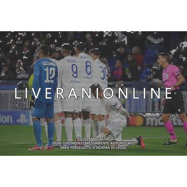 Lione 26.02.2020 Groupama Stadium Olympique Lione vs Juventus Champions League 2019/2020 ©Viganti/Agenzia Aldo Liverani Nella foto: la barriera del lione ©Viganti / AGENZIA ALDO LIVERANI SAS
