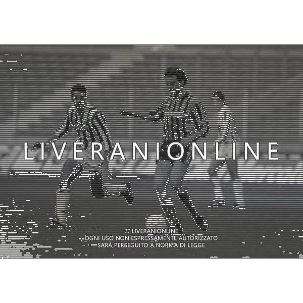 14-11-1990 TORINO COPPA ITALIA JUVENTUS PISA 3-2 NELLA FOTO LAMBERTO PIOVANELLI E ANGELO ALESSIO AG ALDO LIVERANI SAS