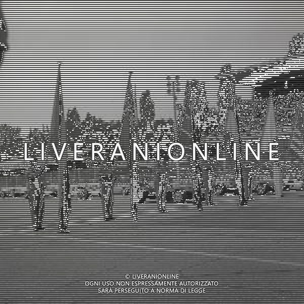 1966 MONZA FILM GRAND PRIX CON YVES MONTAND NELLA FOTO SCENA DEL FILM AG ALDO LIVERANI SAS