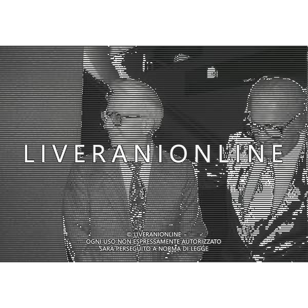 RETROSPETTIVA FEDERICO FELLINI REGISTA NELLA FOTO FEDERICO FELLINI A MILANO CON ENZO BIAGI NELL\'ANNO 1987 AG ALDO LIVERANI SAS 