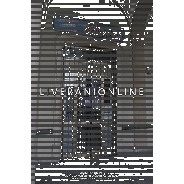 Bresso ( MI ) 29/02/2020 Sospetto di Coronavirus a Bresso in provincia di Milano chiuso il Bar Libertas, dove una personata e stata trovata infetta proveniente da Niguarda (Mi) foto: L\'entrata del Associazione Circolo Lavoratori Libertas chiusa per malattia PH Lauro Montagnini / AGENZIA ALDO LIVERANI SAS