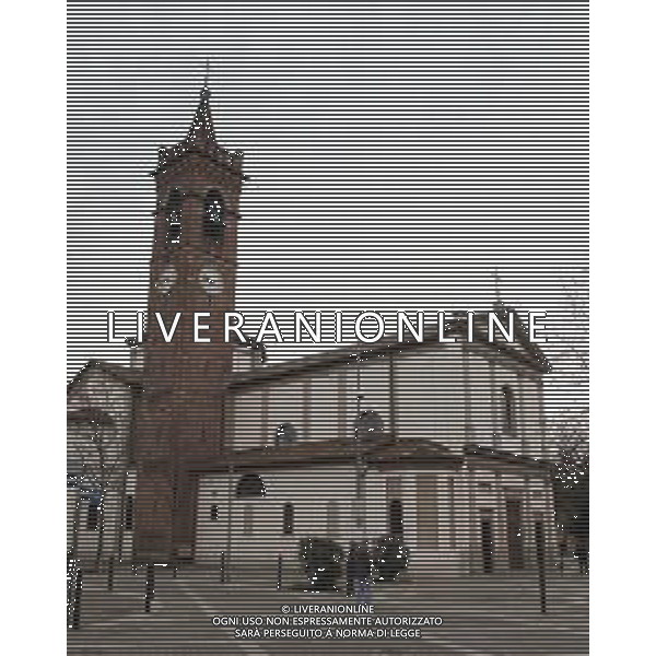 Bresso ( MI ) 29/02/2020 Sospetto di Coronavirus a Bresso in provincia di Milano chiuso il Bar Libertas, dove una personata e stata trovata infetta proveniente da Niguarda (Mi) foto: Chiesa San Nazzaro Celso PH Lauro Montagnini / AGENZIA ALDO LIVERANI SAS