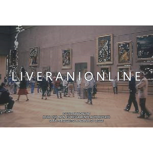 VEDUTA INTERNO DEL MUSEO DEL LOUVRE A PARIGI, IN FRANCIA 1985 - RETROSPETTIVA ©Archivio Giovanni Liverani / ARCHIVIO GIOVANNI LIVERANI SAS
