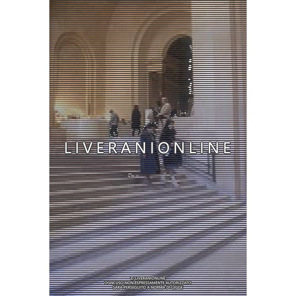 VEDUTA INTERNO DEL MUSEO DEL LOUVRE A PARIGI, IN FRANCIA 1985 - RETROSPETTIVA ©Archivio Giovanni Liverani / ARCHIVIO GIOVANNI LIVERANI SAS