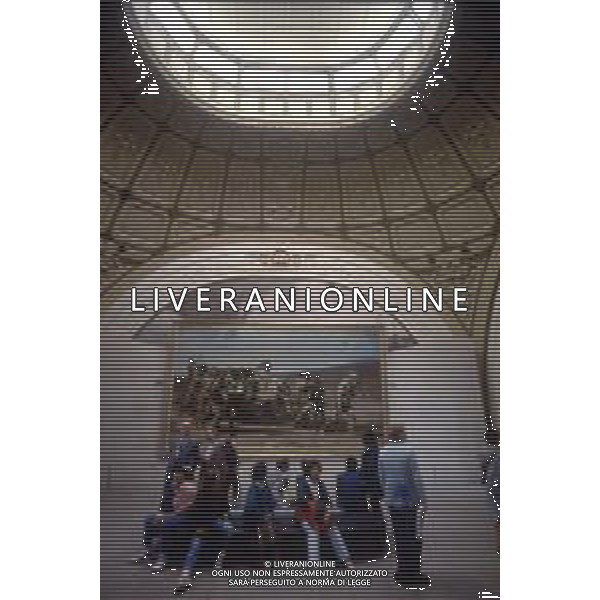 VEDUTA INTERNO DEL MUSEO DEL LOUVRE A PARIGI, IN FRANCIA 1985 - RETROSPETTIVA ©Archivio Giovanni Liverani / ARCHIVIO GIOVANNI LIVERANI SAS