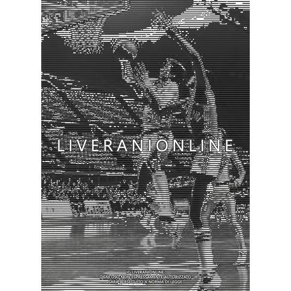 RETROSPETTIVA RENZO BARIVIERA BASKET NELLA FOTO RENZO BARIVIERA CON LA MAGLIA DELLA SIMAC MILANO AG ALDO LIVERANI SAS
