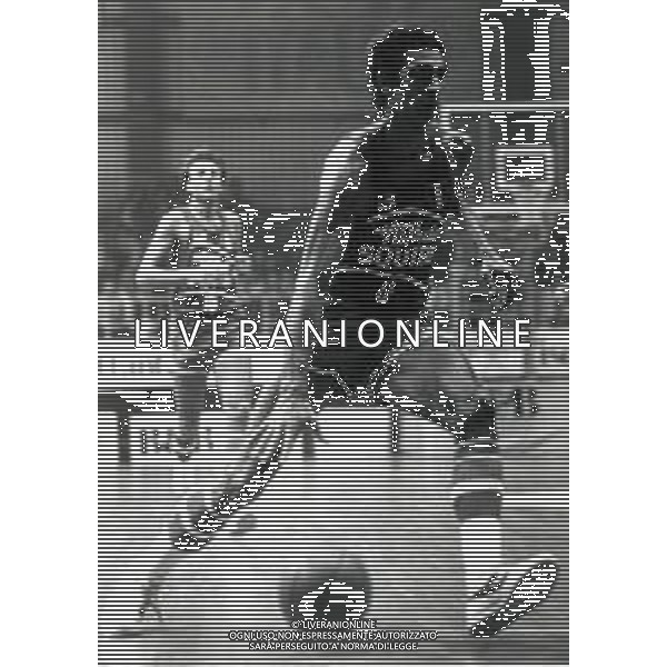 RETROSPETTIVA RENZO BARIVIERA BASKET NELLA FOTO RENZO BARIVIERA CON LA MAGLIA DELL\'ULTRA RAPIDA SQUIBB CANTU\' AG ALDO LIVERANI SAS