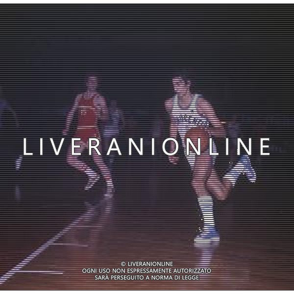 RETROSPETTIVA RENZO BARIVIERA BASKET NELLA FOTO RENZO BARIVIERA CON LA MAGLIA DELL\'INNOCENTI MILANO AG ALDO LIVERANI SAS