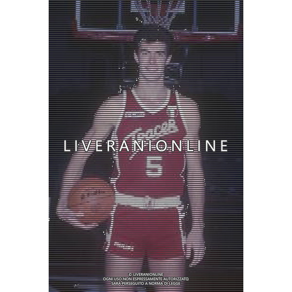 RETROSPETTIVA BARGNA FAUSTO BASKET NELLA FOTO BAGNA FAUSTO CON LA MAGLIA DELLA TRACER MILANO AG ALDO LIVERANI SAS