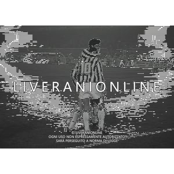 10-03-1993 TORINO COPPA ITALIA SEMIFINALE DI ANDATA TORINO JUVENTUS 1-1 NELLA FOTO DOPO GOAL ROBERTO BAGGIO AG ALDO LIVERANI SAS