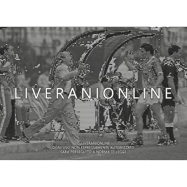 13-05-1990 TORINO CAMPIONATO DI CALCIO SERIE B TORINO AVELLINO 2-2 NELLA FOTO ADRIANO LOMBARDI ALLENATORE AVELLINO CALCIO CON PIER PAOLO MARINO AG ALDO LIVERANI SAS