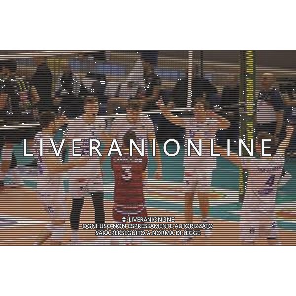 Campionato di Volley Superlega Serie A 2019/2020 Latina, Italia 07/03/2020 Top Volley Latina vs Calzedonia Verona Nella foto: esultanza Top Volley Cisterna FOTO LUIGI MARIANI-ALESSIO MARINI-AG ALDO LIVERANI SAS
