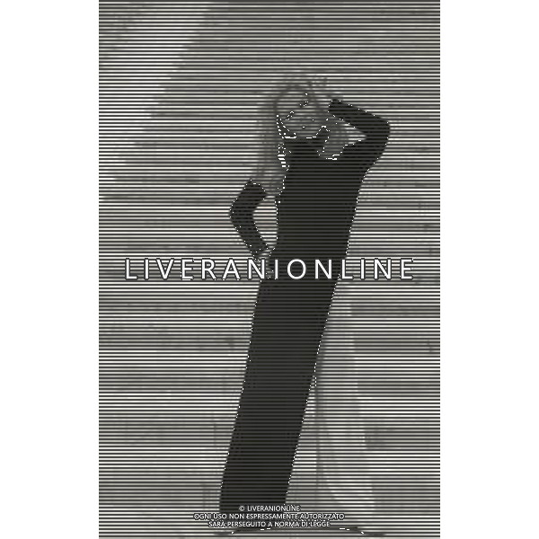 RETROSPETTIVA PATTY PRAVO CANTANTE NELLA FOTO PATTY PRAVO AG ALDO LIVERANI SAS