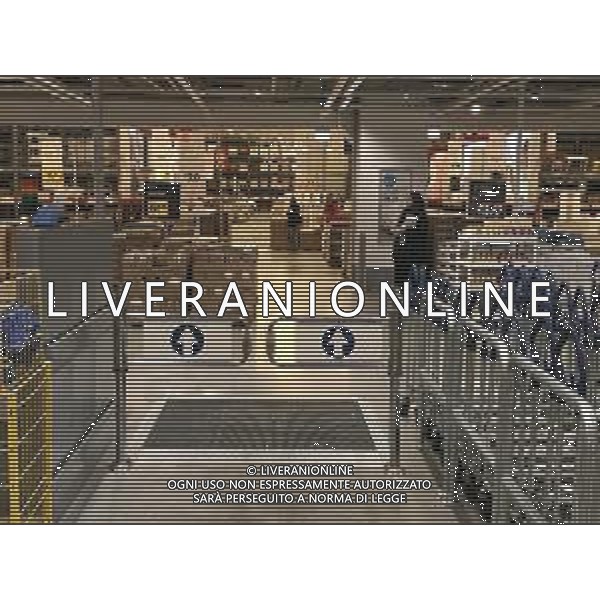 Rimini 09/03/2020 - l\'IKEA di Rimini nord quasi deserta per l\'emergenza Coronavirus - nella foto: l\'IKEA di Rimini con pochissimi clienti ©Claudio Zamagni/Agenzia Aldo Liverani / AGENZIA ALDO LIVERANI SAS