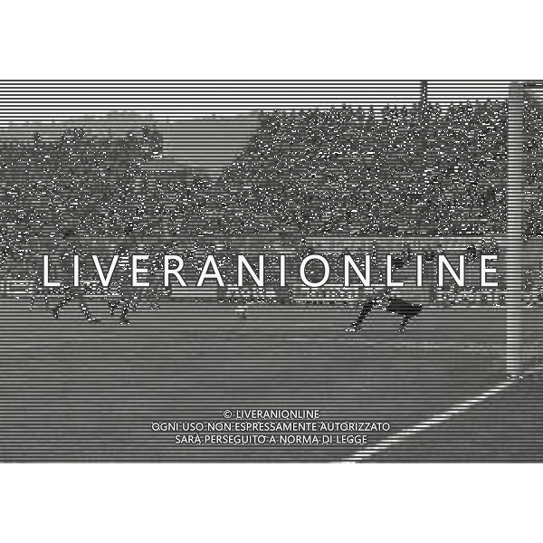 13-05-1984 COMO CAMPIONATO DI CALCIO SERIE B COMO CREMONESE 1-1 NELLA FOTO GOAL ENRICO TEDESCO AG ALDO LIVERANI SAS