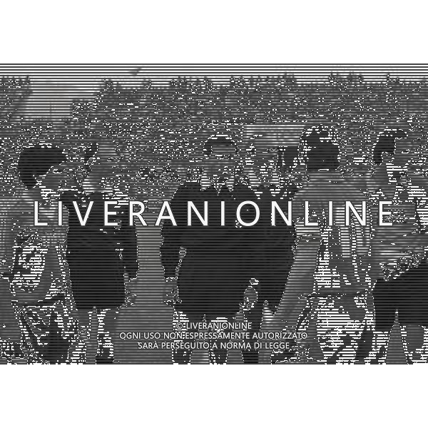 13-05-1984 COMO CAMPIONATO DI CALCIO SERIE B COMO CREMONESE 1-1 NELLA FOTO GIANFRANCO MATTEOLI-ARBITRO ROSARIO LO BELLO-CLAUDIO BENCINA AG ALDO LIVERANI SAS