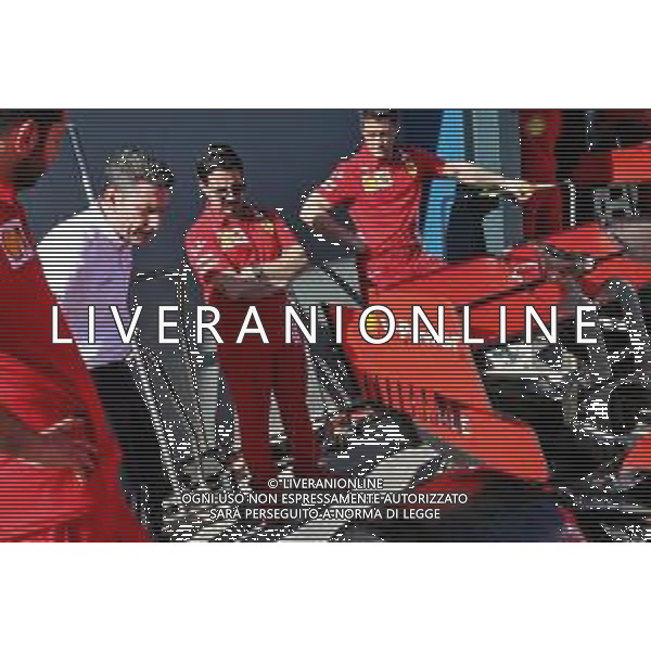 Andrea Stella (ITA) McLaren Performance Director looks at the Ferrari SF1000. 12.03.2020. Formula 1 World Championship, Rd 1, Australian Grand Prix, Albert Park, Melbourne, Australia, Preparation Day. AG ALDO LIVERANI SAS-ONLY ITALY