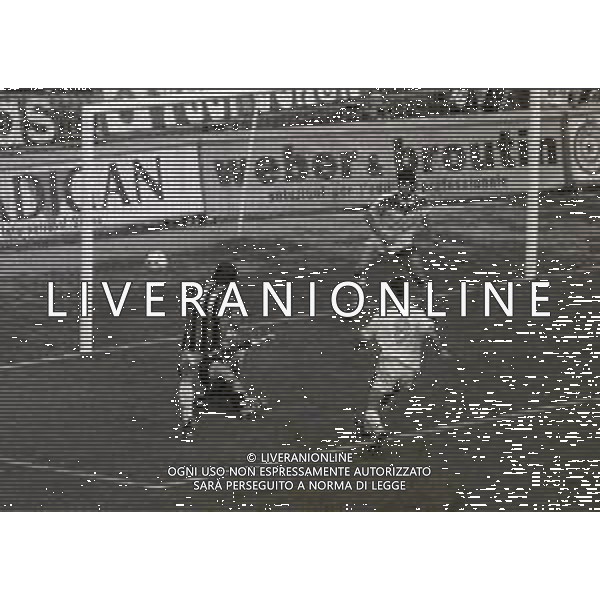 07-05-1995 MILANO CAMPIONATO DI CALCIO SERIE A MILAN FOGGIA 3-0 NELLA FOTO goal gianluigi lentini AG ALDO LIVERANI SAS