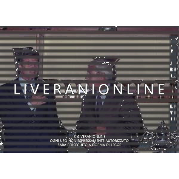 RETROSPETTIVA MARCELLO LIPPI ALLENATORE INTER CALCIO 1999 NELLA FOTO MARCELLO LIPPI ALLENATORE INTER CALCIO NELL\'ANNO 1999 PRESENTAZIONE CON GIACINTO FACCHETTI AG ALDO LIVERANI SAS