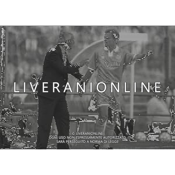 RETROSPETTIVA MARCELLO LIPPI ALLENATORE NAPOLI CALCIO 1993-1994 NELLA FOTO MARCELLO LIPPI ALLENATORE NAPOLI CALCIO 1993-1994 CON JONAS THERN AG ALDO LIVERANI SAS  