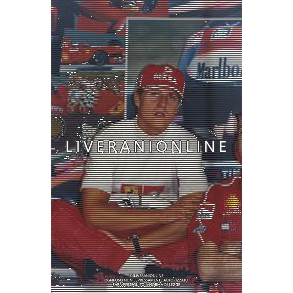 RETROSPETTIVA MICHAEL SCHUMACHER PILOTA F1 NELLA FOTO MICHAEL SCHUMACHER NELL\'ANNO 1999 AL GP DI IMOLA F1 AG ALDO LIVERANI SAS  