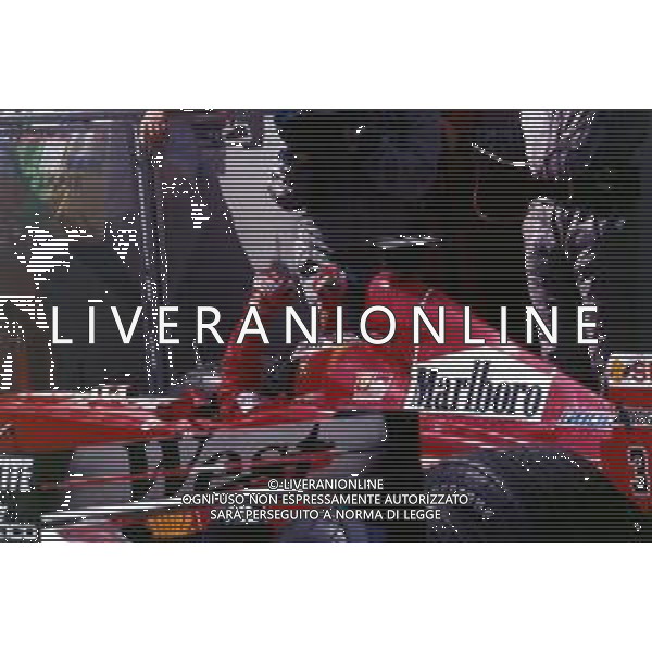 RETROSPETTIVA MICHAEL SCHUMACHER PILOTA F1 NELLA FOTO MICHAEL SCHUMACHER NELL\'ANNO 1999 AL GP DI IMOLA F1 AG ALDO LIVERANI SAS 