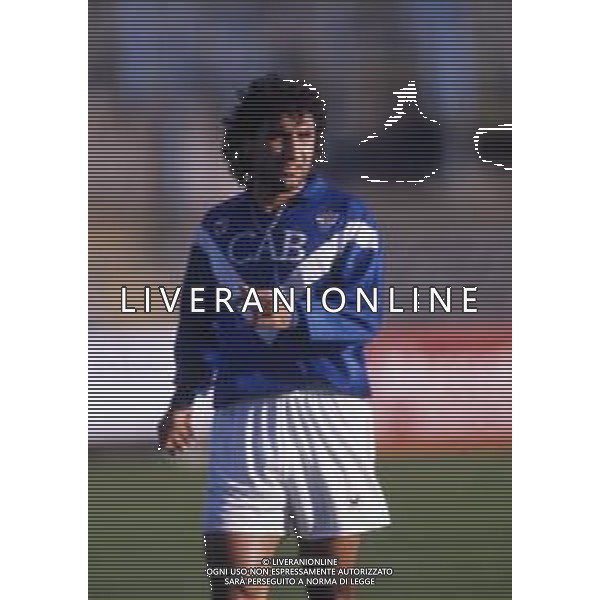 RETROSPETTIVA DE PAOLA LUCIANO CALCIATORE NELLA FOTO LUCIANO DE PAOLA CON LA MAGLIA DEL BRESCIA CALCIO AG ALDO LIVERANI SAS
