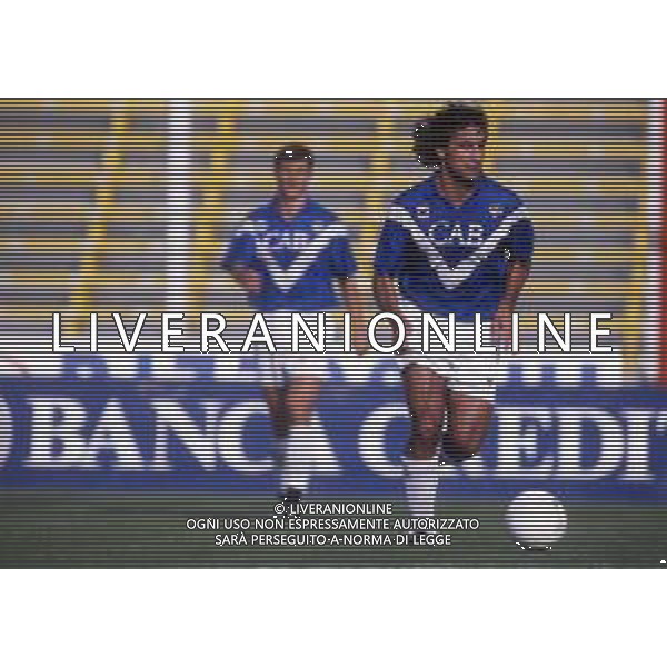 RETROSPETTIVA DE PAOLA LUCIANO CALCIATORE NELLA FOTO LUCIANO DE PAOLA CON LA MAGLIA DEL BRESCIA CALCIO AG ALDO LIVERANI SAS