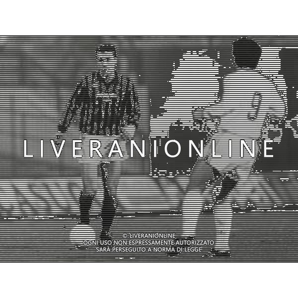RETROSPETTIVA MANZO ANDREA CALCIATORE NELLA FOTO MANZO ANDREA CON LA MAGLIA DEL MILAN CALCIO AG ALDO LIVERANI SAS