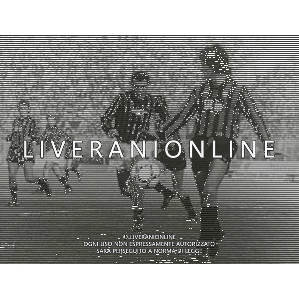 RETROSPETTIVA MANZO ANDREA CALCIATORE NELLA FOTO MANZO ANDREA CON LA MAGLIA DEL MILAN CALCIO AG ALDO LIVERANI SAS