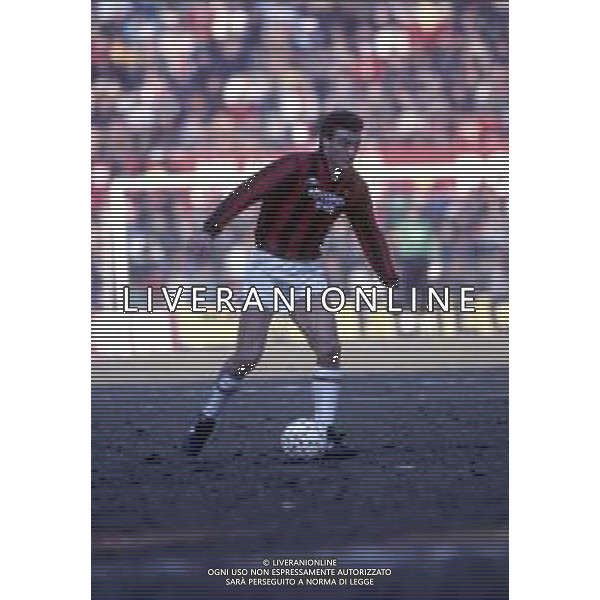 RETROSPETTIVA MANZO ANDREA CALCIATORE NELLA FOTO MANZO ANDREA CON LA MAGLIA DEL MILAN CALCIO AG ALDO LIVERANI SAS