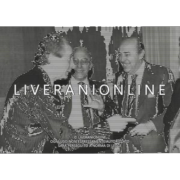 RETROSPETTIVA PAOLO MANTOVANI PRESIDENTE DELLA SAMPDORIA CALCIO NELLA FOTO PAOLO MANTOVANI PRESIDENTE DELLA SAMPDORIA CALCIO CON DOMENICO LUZZARA E AZEGLIO VICINI AG ALDO LIVERANI SAS