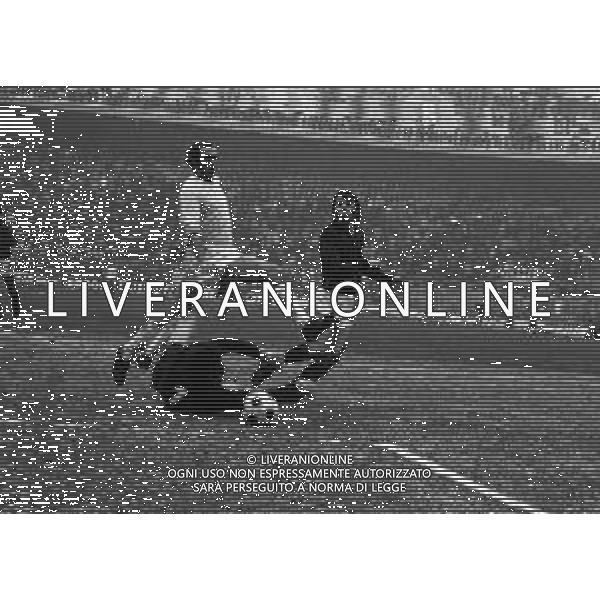 17-12-1973 MILANO CAMPIONATO DI CALCIO SERIE A MILAN LAZIO 3-1 NELLA FOTO PIERO PRATI E FELICE PULICI AG ALDO LIVERANI SAS
