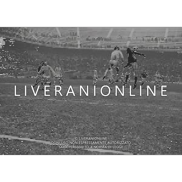 17-12-1973 MILANO CAMPIONATO DI CALCIO SERIE A MILAN LAZIO 3-1 NELLA FOTO AZIONE DI GIOCO AG ALDO LIVERANI SAS