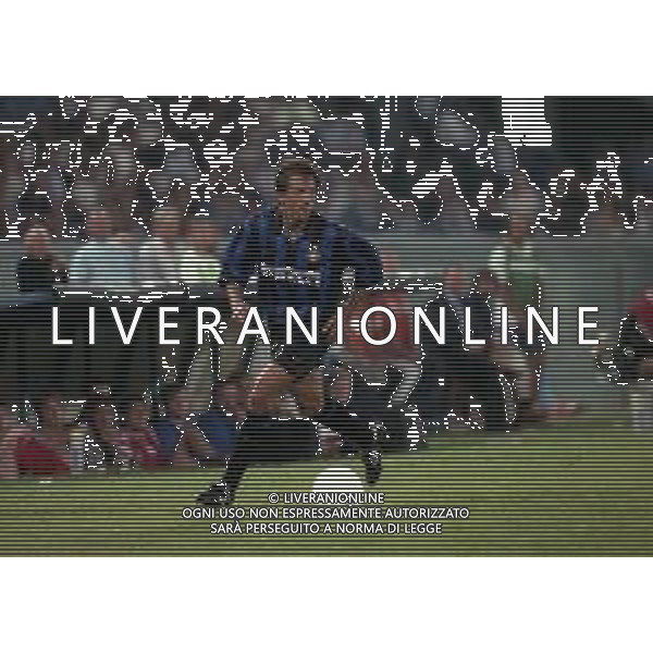 12-13-08 1998 -TROFEO TERESA HERRERA CON ATLETICO MADRID-REAL MADRID-LAZIO INTER DEPORTIVO LA CORUNA NELLA FOTO BENOIT CAUET AG ALDO LIVERANI SAS
