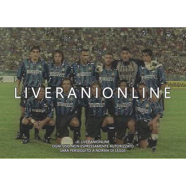 12-13-08 1998 -TROFEO TERESA HERRERA CON ATLETICO MADRID-REAL MADRID-LAZIO INTER DEPORTIVO LA CORUNA NELLA FOTO FORMAZIONE INTER DA SIN. IN PIEDI NICOLA VENTOLA-FRANCESCO COLONNESE-GIUSEPPE BERGOMI-ZE ELIAS-GIANLUCA PAGLIUCA FABIO GALANTE SED DA SIN DIEGO SIMEONE-BENOIT CAUET-MAURO MILANESE-IVAN ZAMORANO E ROBERTO BAGGIO AG ALDO LIVERANI SAS