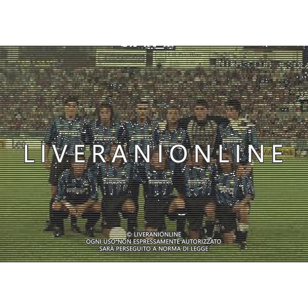 12-13-08 1998 -TROFEO TERESA HERRERA CON ATLETICO MADRID-REAL MADRID-LAZIO INTER DEPORTIVO LA CORUNA NELLA FOTO FORMAZIONE INTER DA SIN. IN PIEDI NICOLA VENTOLA-FRANCESCO COLONNESE-GIUSEPPE BERGOMI-ZE ELIAS-GIANLUCA PAGLIUCA FABIO GALANTE SED DA SIN DIEGO SIMEONE-BENOIT CAUET-MAURO MILANESE-IVAN ZAMORANO E ROBERTO BAGGIO AG ALDO LIVERANI SAS