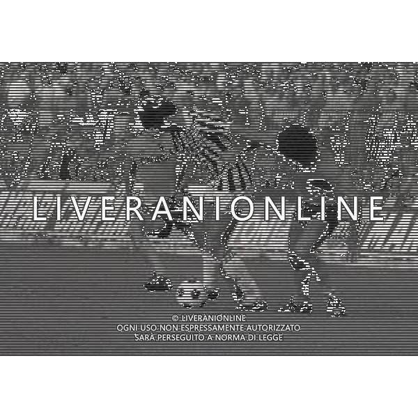 03-10-1982 TORINO-CAMPIONATO DI CALCIO SERIE A JUVENTUS NAPOLI 3-0 NELLA FOTO DOMENICO MAROCCHINO E GIUSEPPE BRUSCOLOTTI AG ALDO LIVERANI SAS