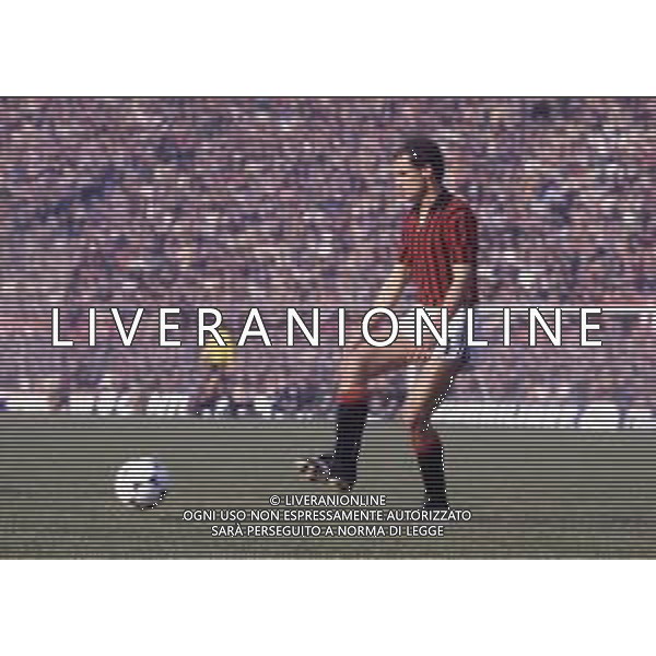 RETROSPETTIVA WALTER DE VECCHI CALCIATORE NELLA FOTO WALTER DE VECCHI CON LA MAGLIA DEL MILAN CALCIO AG ALDOLIVERANI SAS