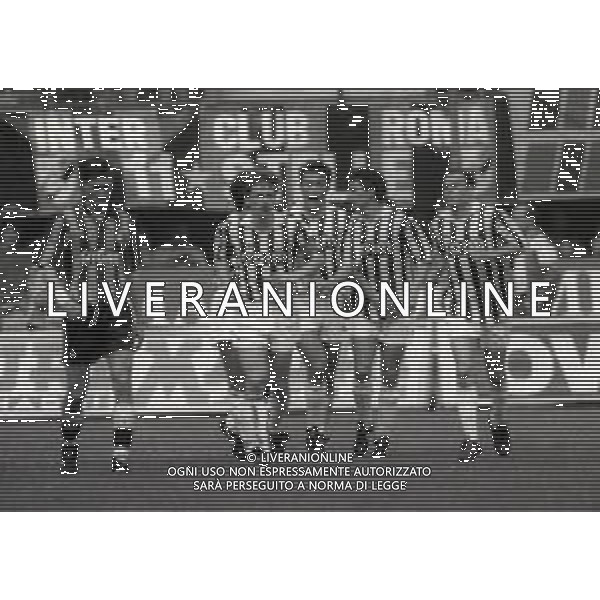 26-04-1992 MILANO CAMPIONATO DI CALCIO SERIE A INTER -JUVENTUS 1-3 NELLA FOTO ESULTANZA GIOCATORI JUVENTUS DOPO IL GOAL AG ALDO LIVERANI SAS